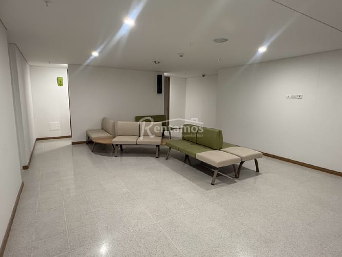 Consultorio en arriendo en Los Pinos, Medellín, 38 m² · foto 4 de 19