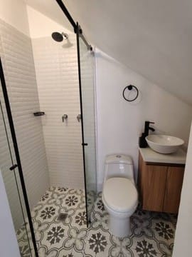 Edificio en venta en Bolivariana, Medellín, 450 m² · foto 9 de 24