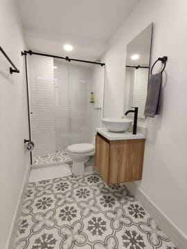 Edificio en venta en Bolivariana, Medellín, 450 m² · foto 15 de 24