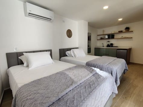 Edificio en venta en Bolivariana, Medellín, 450 m² · foto 14 de 24