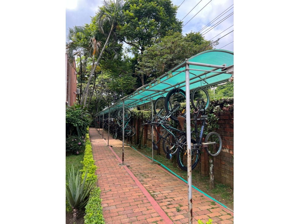 Casa de 4 alcobas en venta en El Gran Limonar Cataya, Cali, 77 m² · foto 13 de 17
