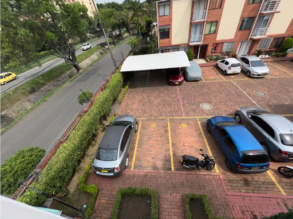 Casa de 4 alcobas en venta en El Gran Limonar Cataya, Cali, 77 m² · foto 15 de 17