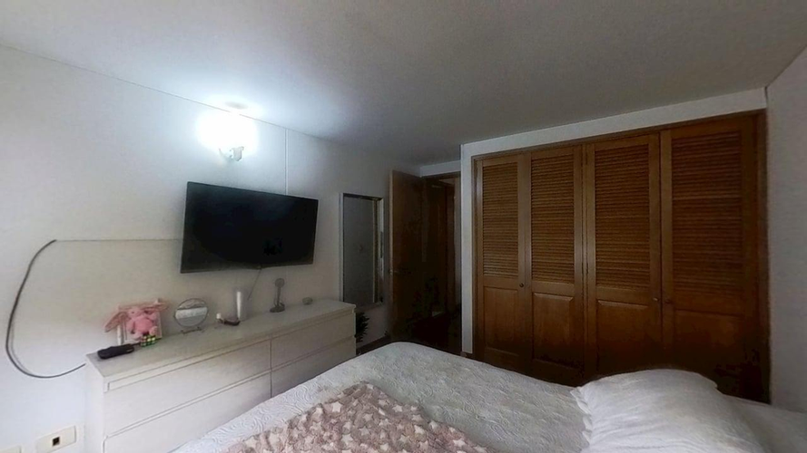 Apartamento de 4 alcobas en venta en Cedritos, Bogotá, 152 m² · foto 10 de 17