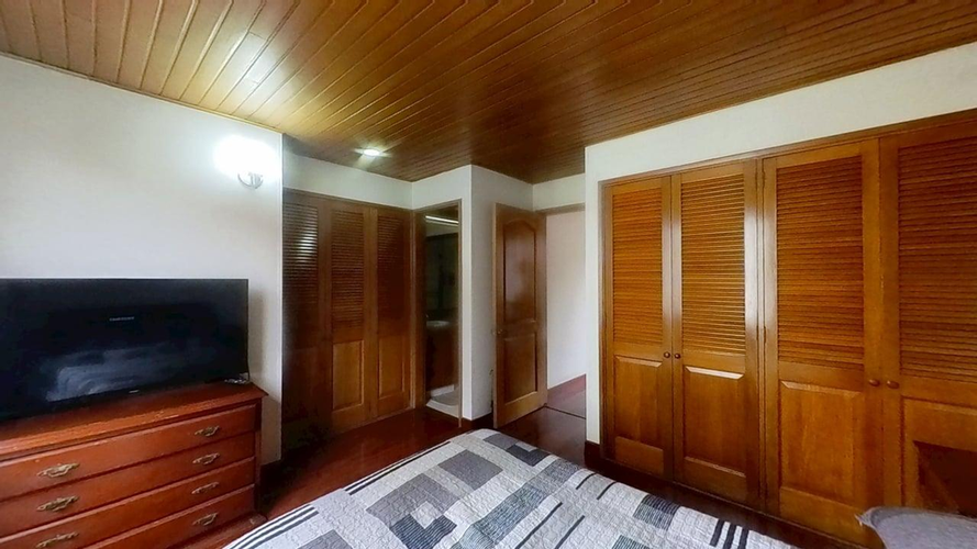 Apartamento de 4 alcobas en venta en Cedritos, Bogotá, 152 m² · foto 14 de 17