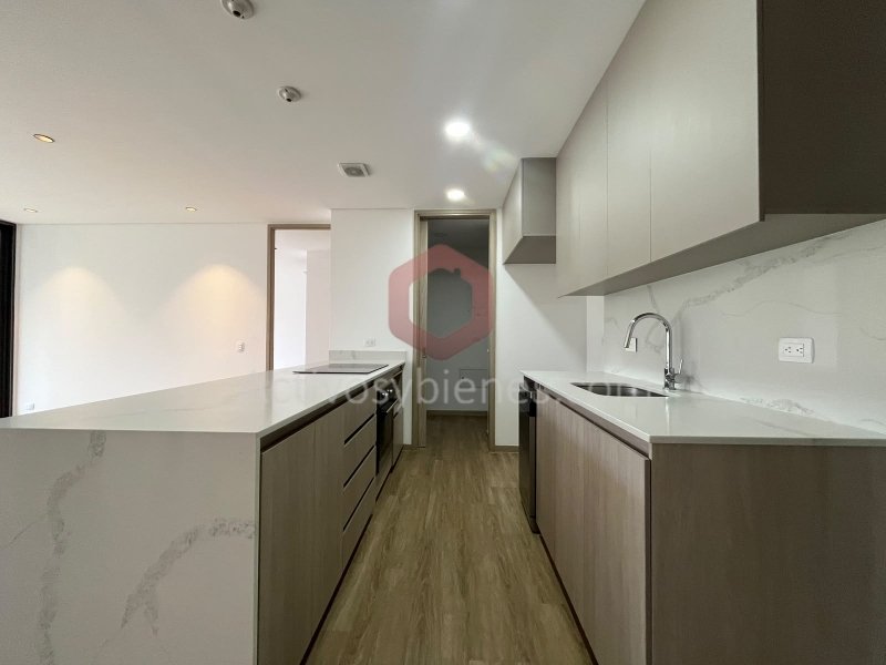 Apartamento en arriendo en Sajonia, Rionegro · foto 3 de 24