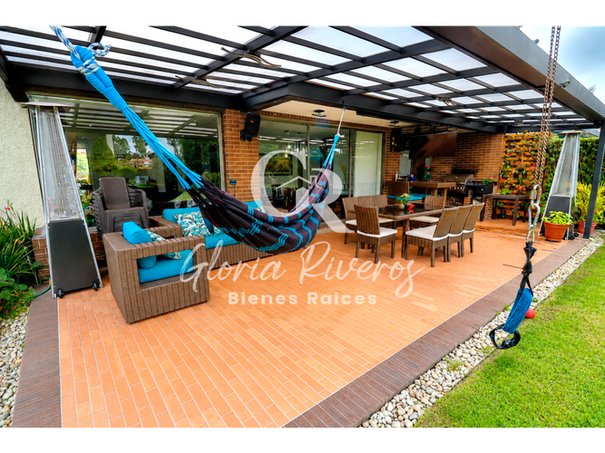 Casa de 4 alcobas en arriendo en Pueblo Viejo, Cota, 176 m² · foto 5 de 24