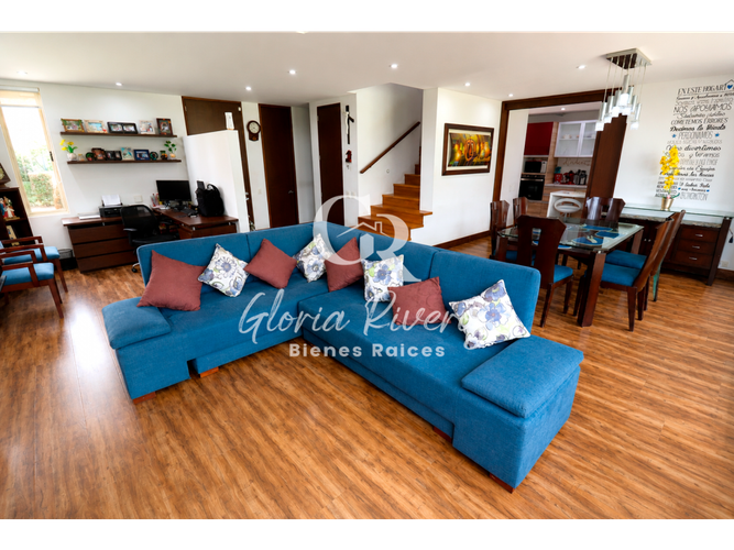 Casa de 4 alcobas en arriendo en Pueblo Viejo, Cota, 176 m² · foto 9 de 24