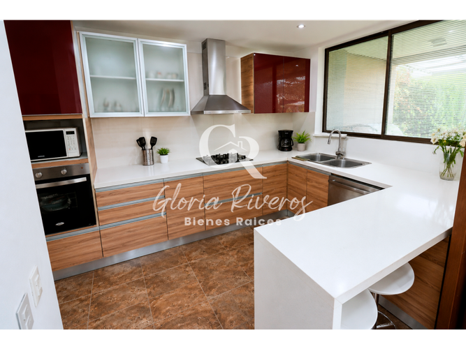 Casa de 4 alcobas en arriendo en Pueblo Viejo, Cota, 176 m² · foto 13 de 24