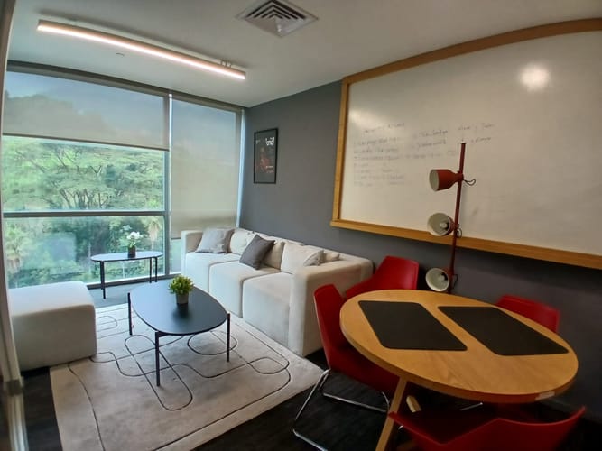 Oficina en arriendo en Las Palmas, Medellín, 151 m² · foto 13 de 17