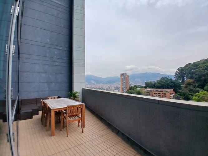 Oficina en arriendo en Las Palmas, Medellín, 151 m² · foto 15 de 17