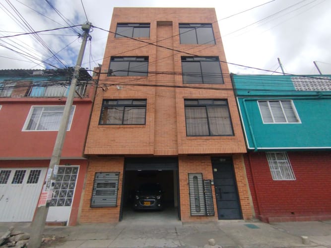 Apartamento de 1 alcoba en arriendo en Colina Campestre, Bogotá, 40 m² · foto 1 de 15