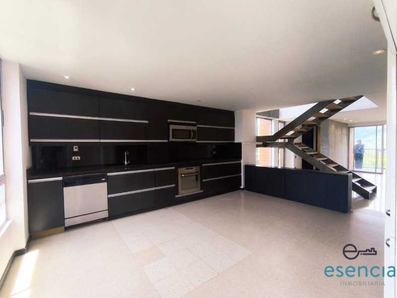 Apartamento en arriendo en San Lucas, Medellín · foto 3 de 20