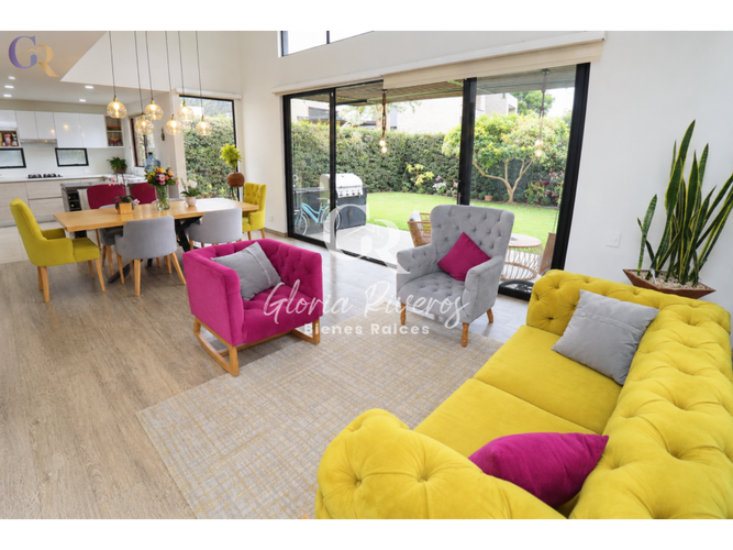 Casa de 3 alcobas en venta en Cota, 200 m² · foto 5 de 24