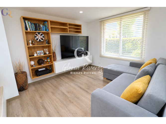 Casa de 3 alcobas en venta en Cota, 200 m² · foto 10 de 24