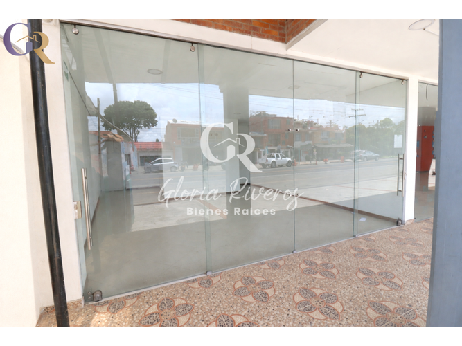 Local en venta en Cota, 47 m² · foto 2 de 13