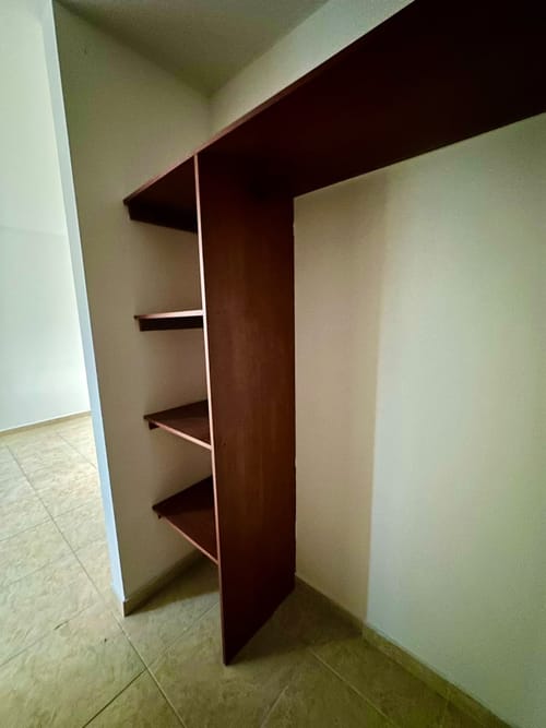 Apartamento de 3 alcobas en venta en Co. Jardines De Navarra, Ibagué, 84 m² · foto 11 de 12