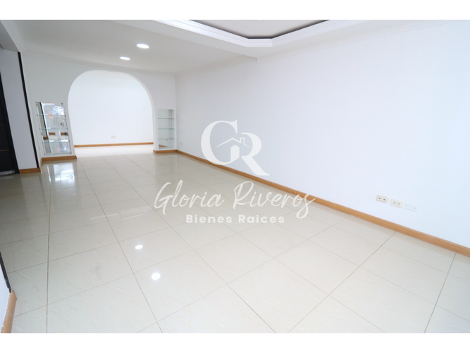 Casa de 4 alcobas en venta en Cota, 186 m² · foto 7 de 24