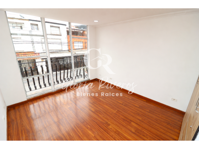 Casa de 4 alcobas en venta en Cota, 186 m² · foto 12 de 24