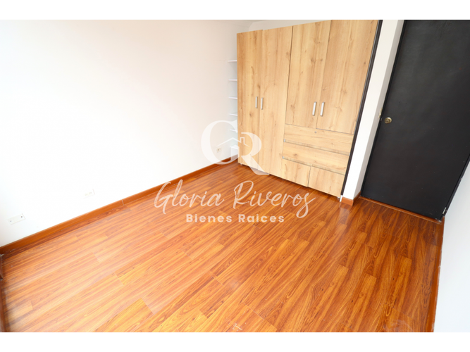 Casa de 4 alcobas en venta en Cota, 186 m² · foto 13 de 24