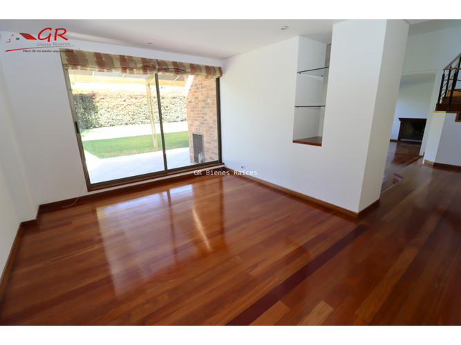 Casa de 4 alcobas en arriendo en Rozo, Cota, 283 m² · foto 8 de 24