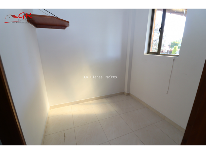 Casa de 4 alcobas en arriendo en Rozo, Cota, 283 m² · foto 21 de 24