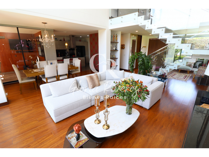 Casa de 3 alcobas en venta en Pueblo Viejo, Cota, 219 m² · foto 8 de 24