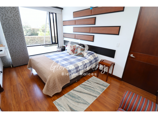 Casa de 3 alcobas en venta en Pueblo Viejo, Cota, 219 m² · foto 17 de 24