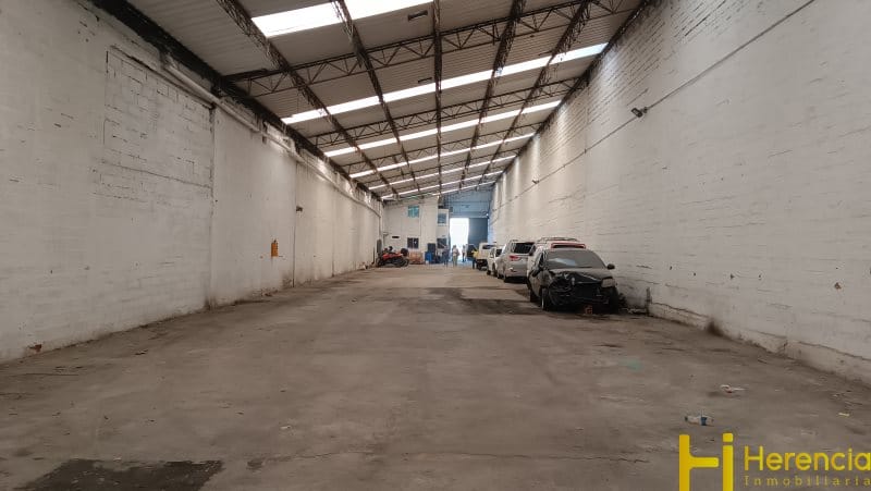 Bodega en arriendo en Las Vegas, Envigado, 1600 m² · foto 10 de 16