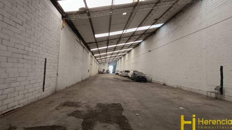 Bodega en arriendo en Las Vegas, Envigado, 1600 m² · foto 13 de 16