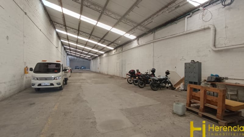 Bodega en arriendo en Las Vegas, Envigado, 1600 m² · foto 15 de 16