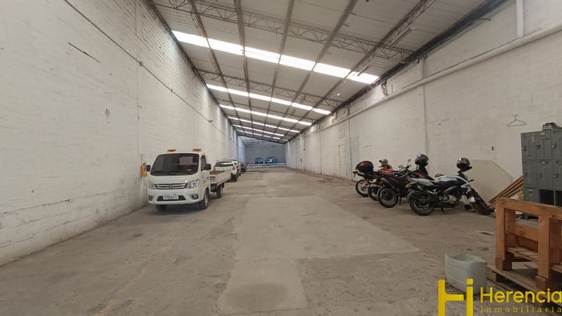Bodega en arriendo en Las Vegas, Envigado, 1600 m² · foto 16 de 16