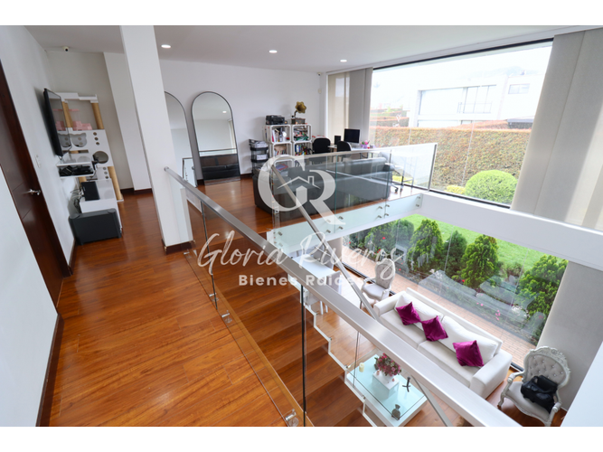Casa de 3 alcobas en arriendo en Pueblo Viejo, Cota, 197 m² · foto 11 de 24