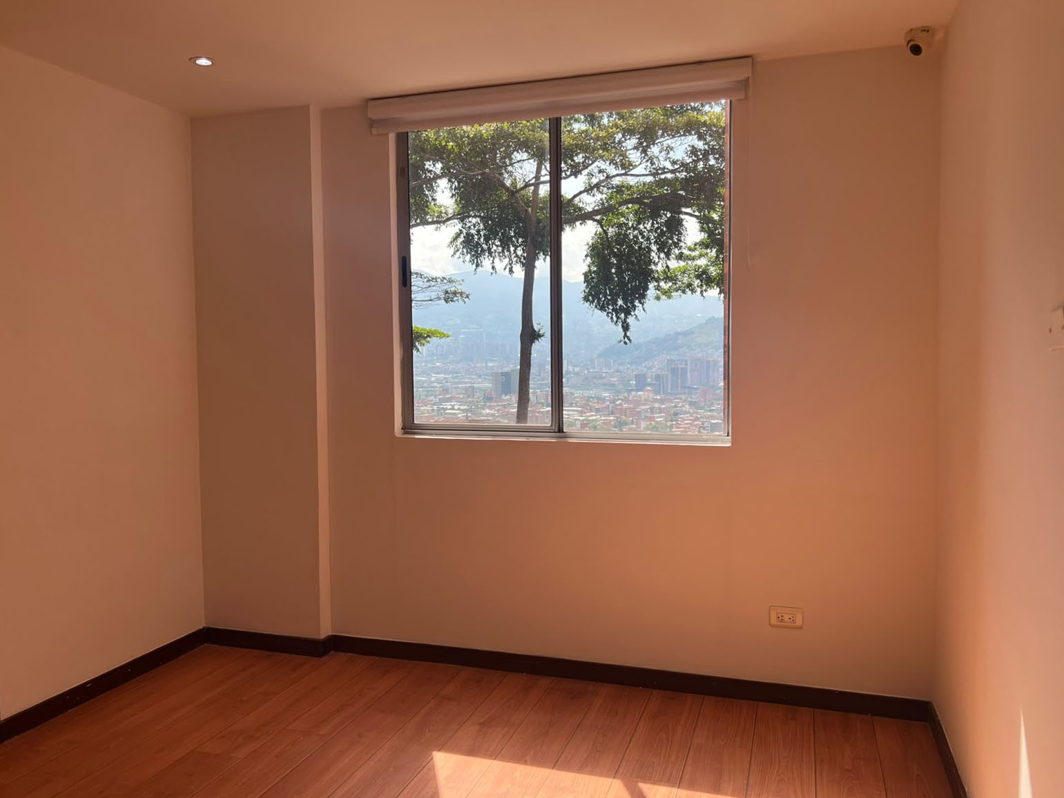Apartamento en arriendo en Uribe Angel, Envigado · foto 15 de 19