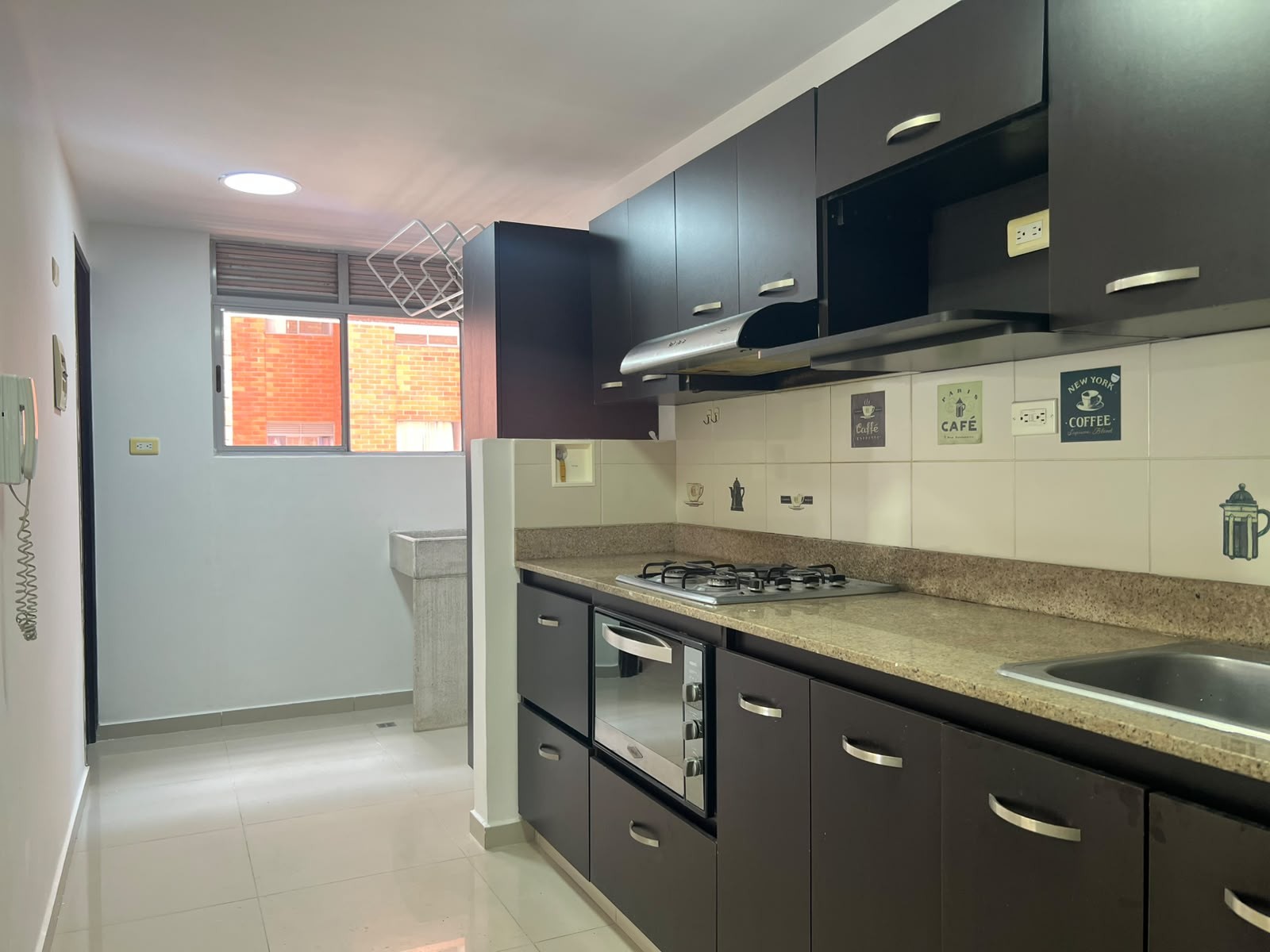 Apartamento en arriendo en Uribe Angel, Envigado · foto 5 de 19