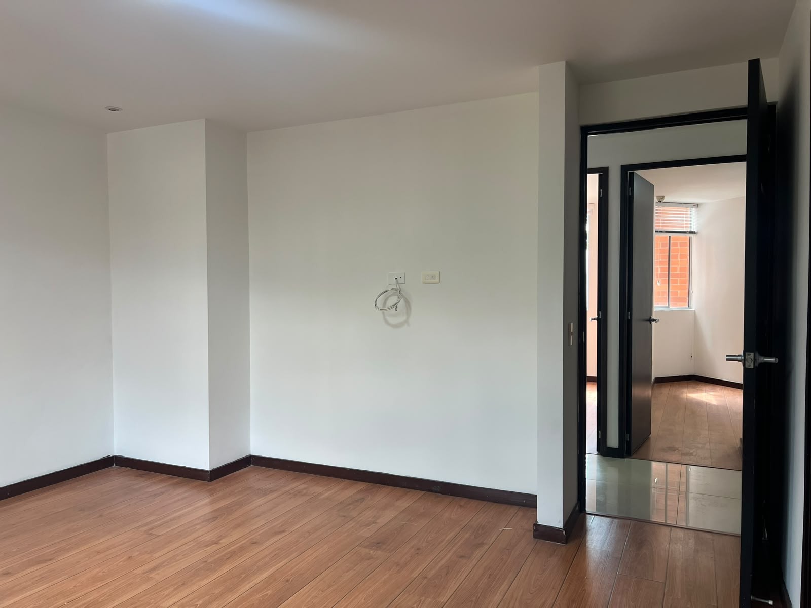 Apartamento en arriendo en Uribe Angel, Envigado · foto 13 de 19