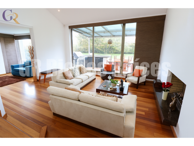 Casa de 4 alcobas en venta en Pueblo Viejo, Cota, 286 m² · foto 4 de 24
