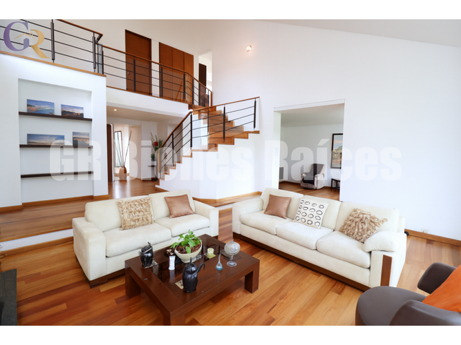 Casa de 4 alcobas en venta en Pueblo Viejo, Cota, 286 m² · foto 5 de 24
