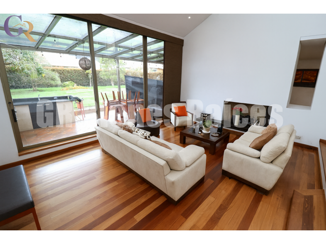 Casa de 4 alcobas en venta en Pueblo Viejo, Cota, 286 m² · foto 7 de 24