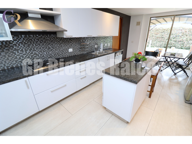 Casa de 4 alcobas en venta en Pueblo Viejo, Cota, 286 m² · foto 11 de 24