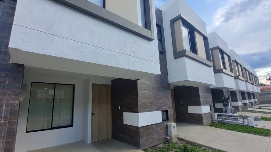 Casa de 3 alcobas en venta en Gramalote, Villa del Rosario, 71 m² · foto 2 de 24