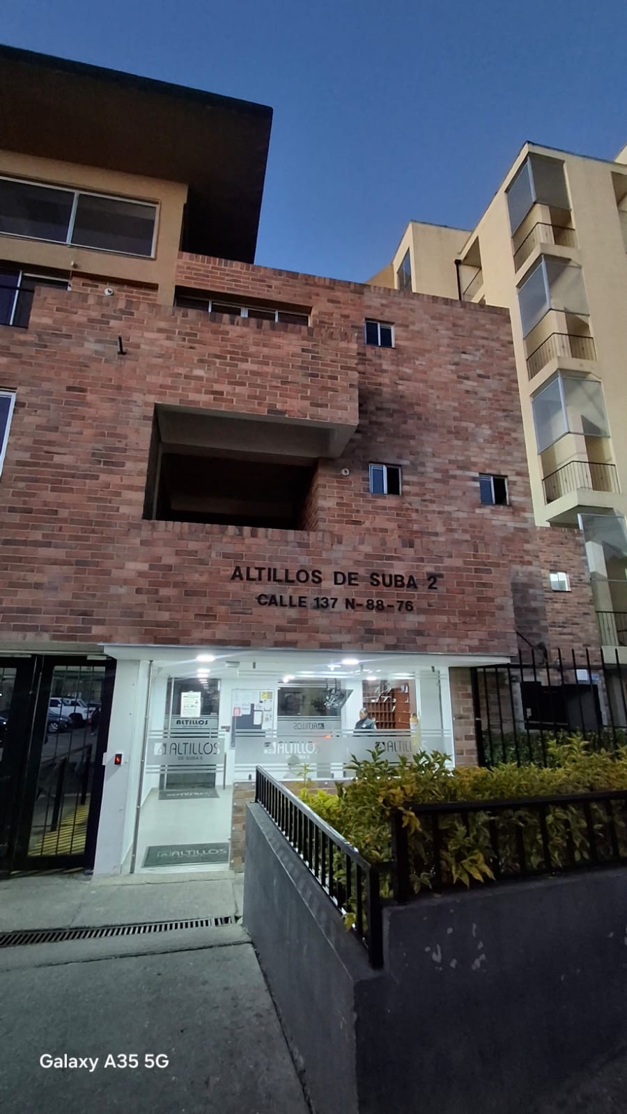 Apartamento en venta en Cerros De Suba, Bogotá · foto 2 de 19