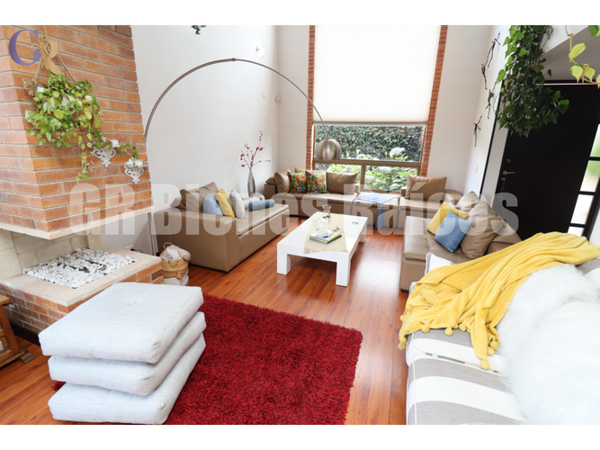 Casa de 4 alcobas en venta en Cota, 250 m² · foto 7 de 24