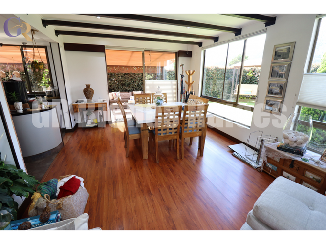 Casa de 4 alcobas en venta en Cota, 250 m² · foto 9 de 24