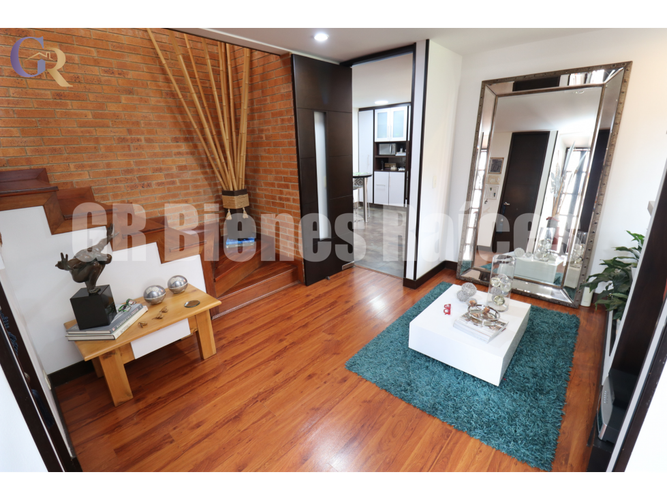 Casa de 4 alcobas en venta en Cota, 250 m² · foto 13 de 24