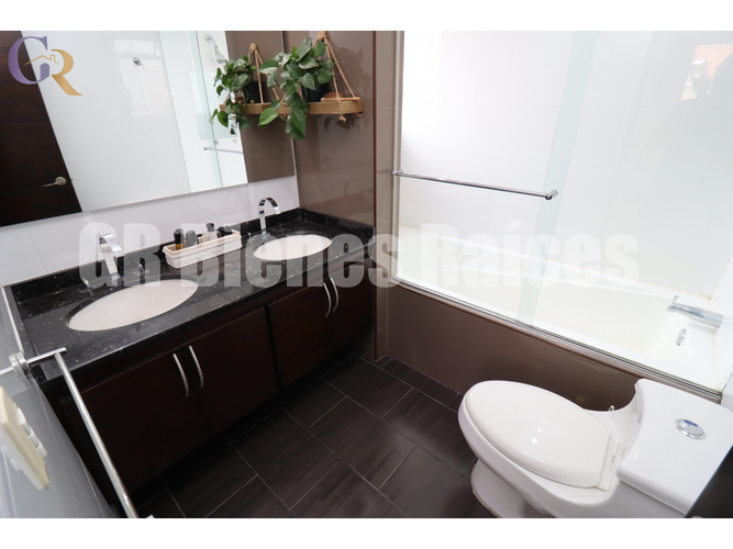 Casa de 4 alcobas en venta en Cota, 250 m² · foto 18 de 24