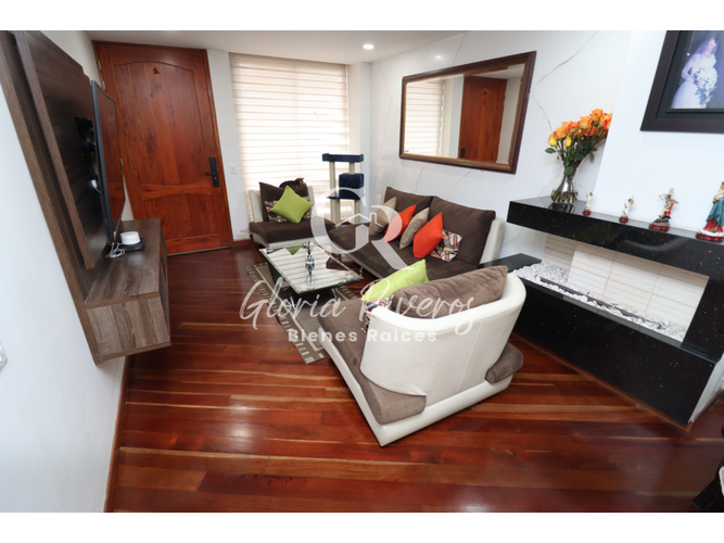 Casa de 4 alcobas en venta en Cota, 170 m² · foto 5 de 24