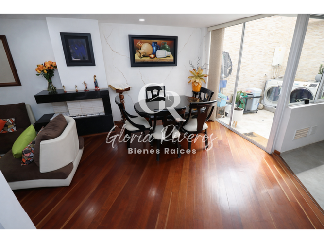 Casa de 4 alcobas en venta en Cota, 170 m² · foto 8 de 24