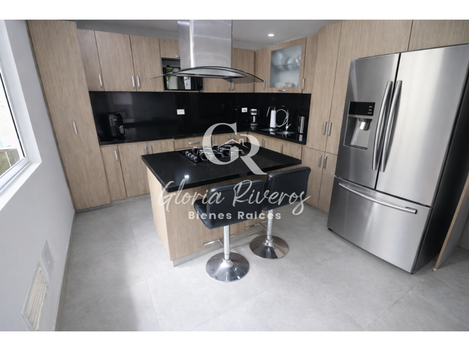 Casa de 4 alcobas en venta en Cota, 170 m² · foto 9 de 24