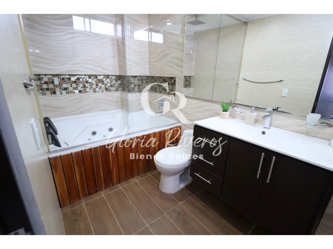 Casa de 4 alcobas en venta en Cota, 170 m² · foto 13 de 24