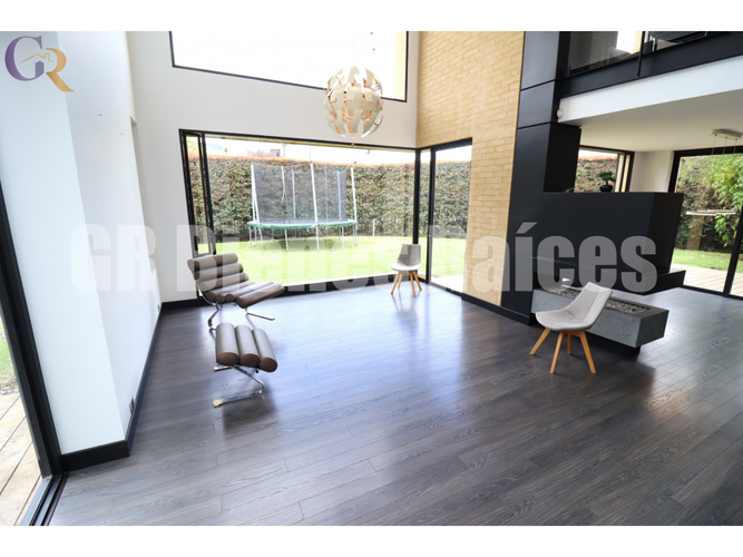 Casa de 3 alcobas en venta en Pueblo Viejo, Cota, 207 m² · foto 3 de 24